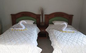 Louto Dmell Guesthouse